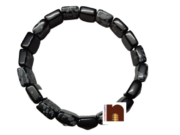 black-snowflakes-bracelet.jpg