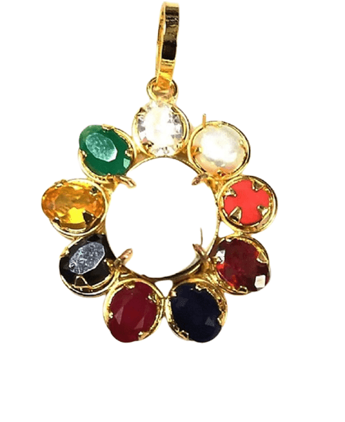 navratna_pendant_with_gomti_chakra.png