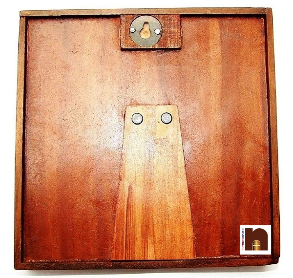 shriyantra-in-wooden-frame-3-wm.jpg