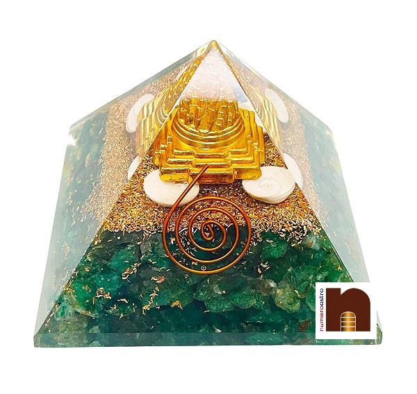 Orgone Pyramid wm3 Shri Yantra with Green Jade 3