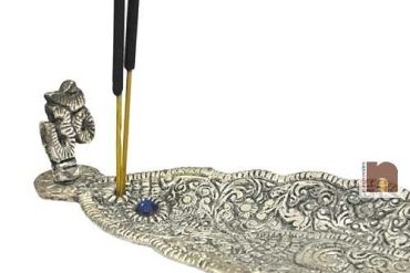 agarbatti Stand | Incense Holder with Om Sign (22 Cms) (1 Pc)
