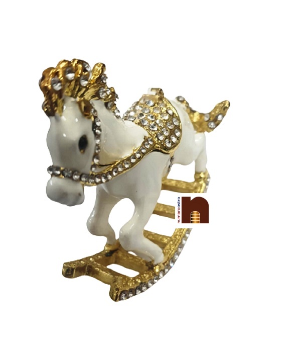 feng_shui_white_horse_with_stones_1.jpg