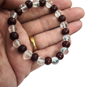 Wood & Crystal | Red Sandalwood | Lal Chandan & Diamond Cut Crystal | Sphatik Bracelet (1 Pc)