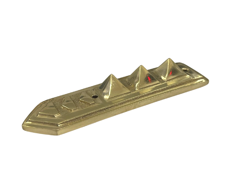 vastu-pyramid-strip-arrow-in-brass-6br.png
