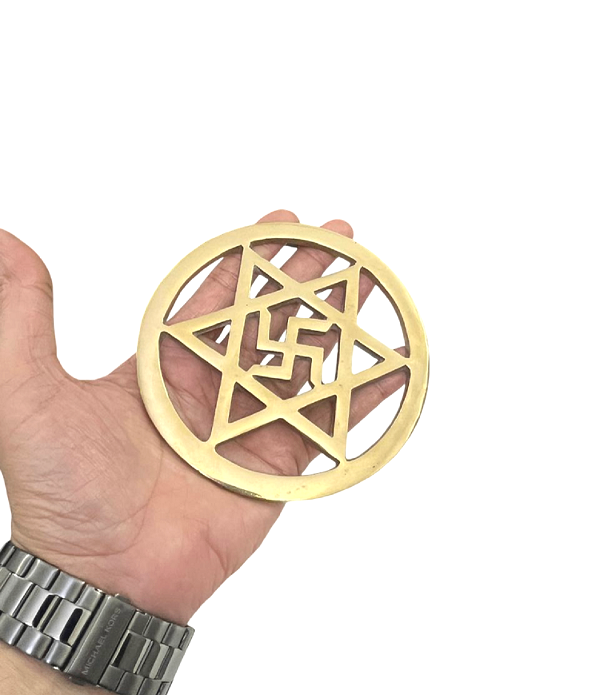 vastu-round-star-helix-with-swastik-in-brass-9br.png