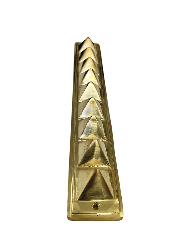 vastu-strip-in-brass-big-29-cms-3br.png