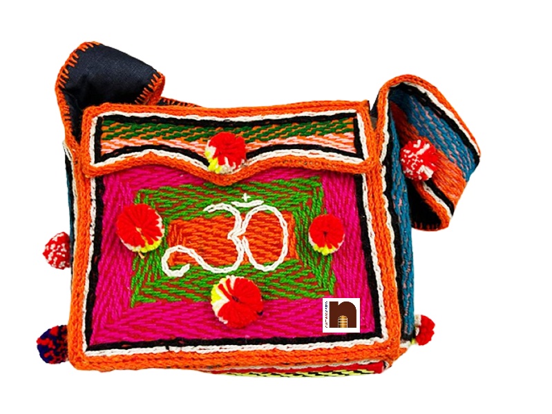 woolen_shoulder_bag_10