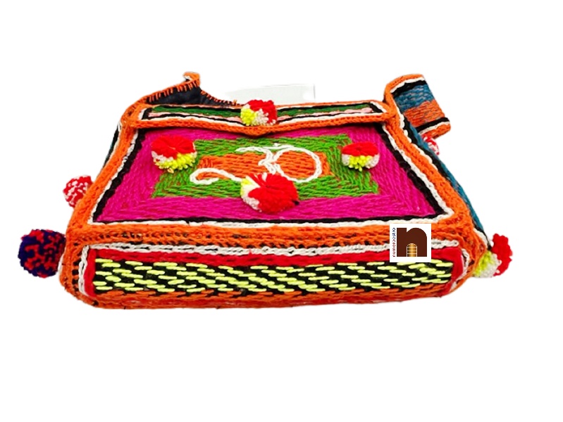 woolen_shoulder_bag_6